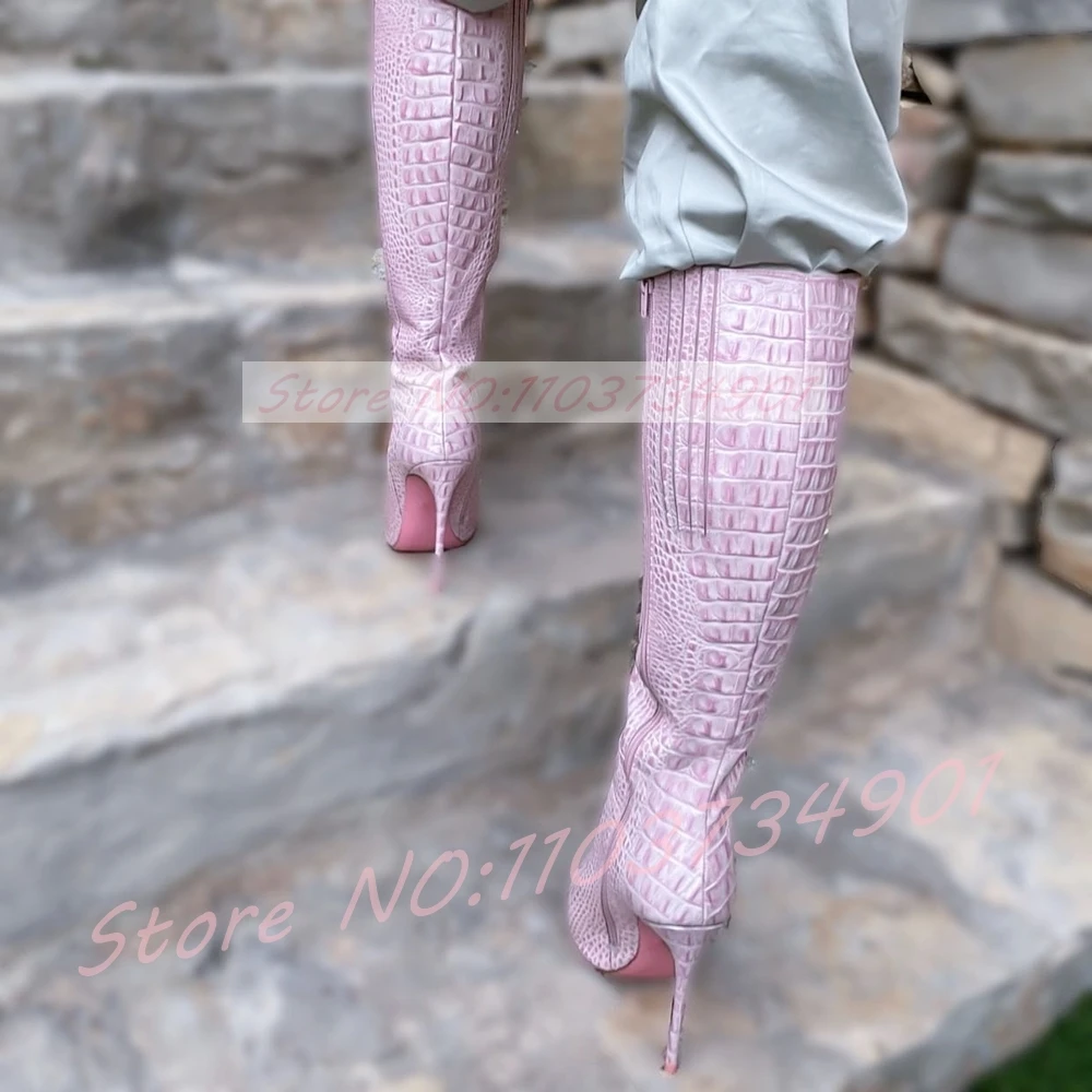 

Женские сапоги до колена на розовой подошве из крокодиловой кожи, пикантные узкие высокие сапоги на шпильке с острым носком, женские повседневные модные уличные ботинки для вечеринок