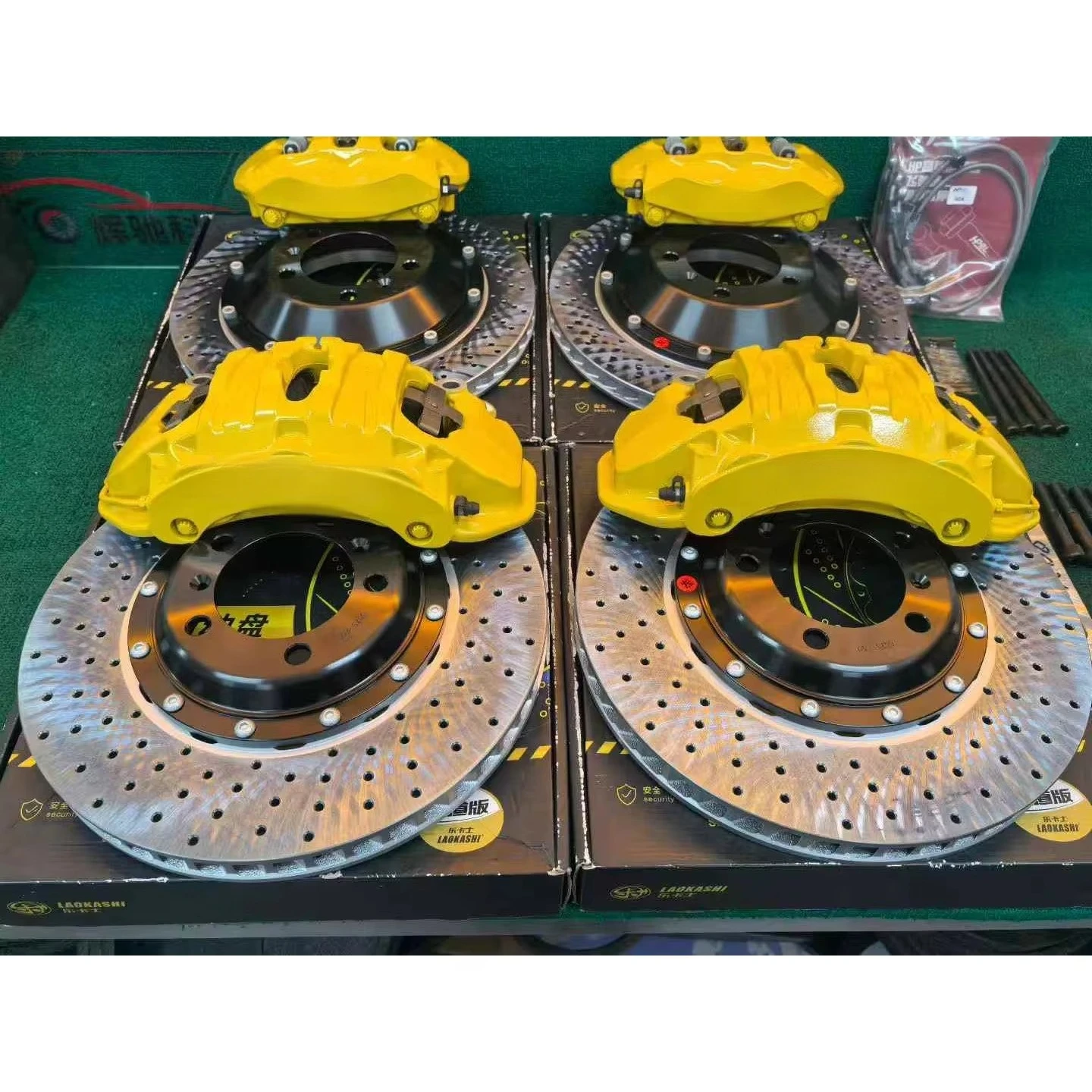 Aftermarket Brake Carbon ceram - огляд і ціна Forged Front Brake Caliper 4 Piston
