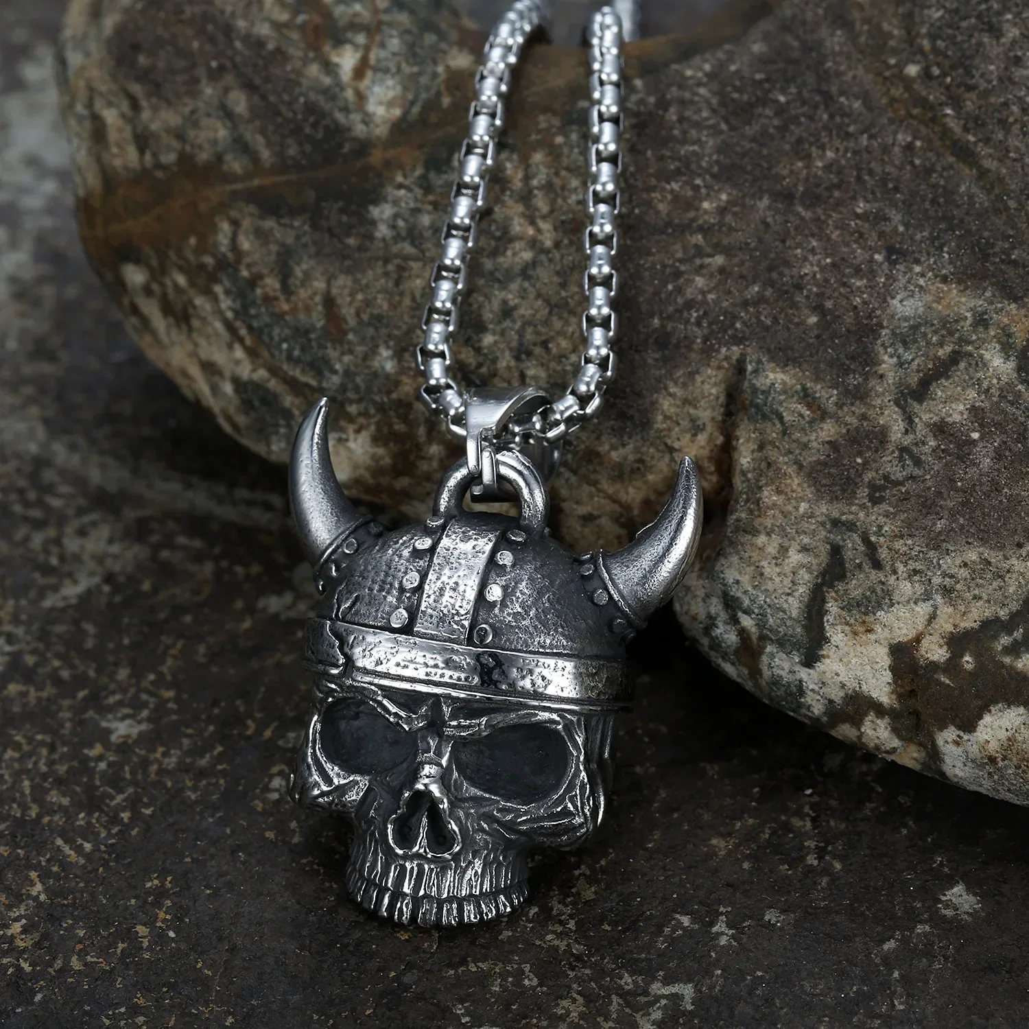 Retro Nordic Gods Odin Bell Skull Death Warrior Pendant Motorcycle Bell Necklace Men's Cycling Rock Exorcist Accessories