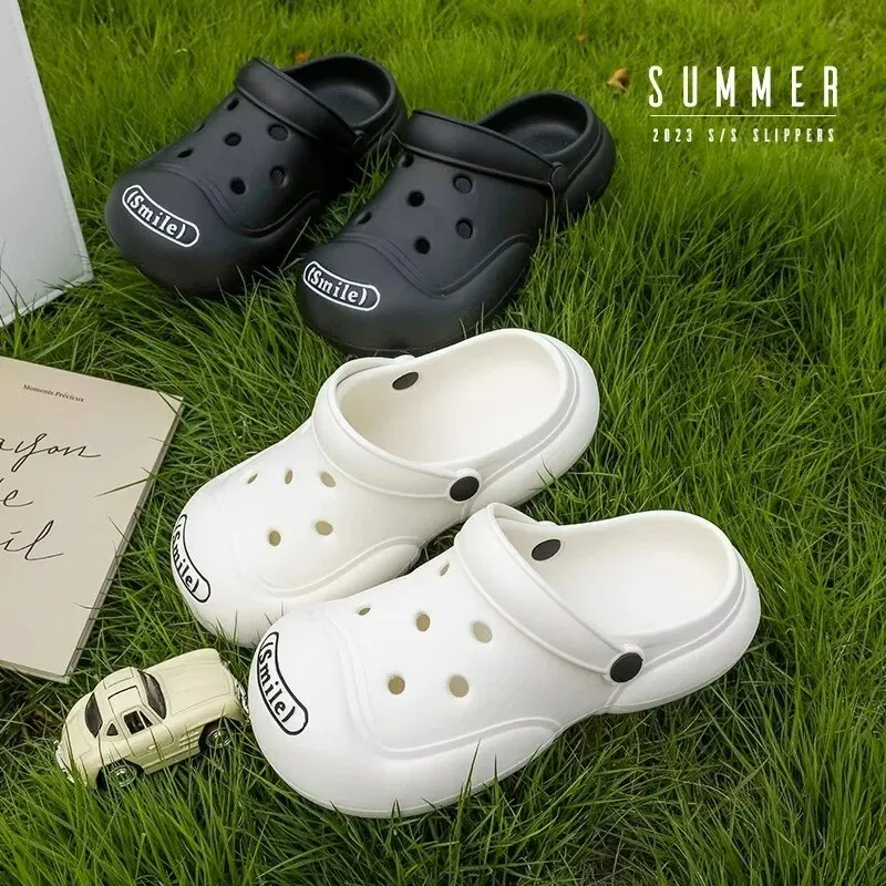 Summer Slipper Women Black And White Cute Coal Ball Couple DIY Hole Shoes In Men Beach Sandals Outside Garden Shoes