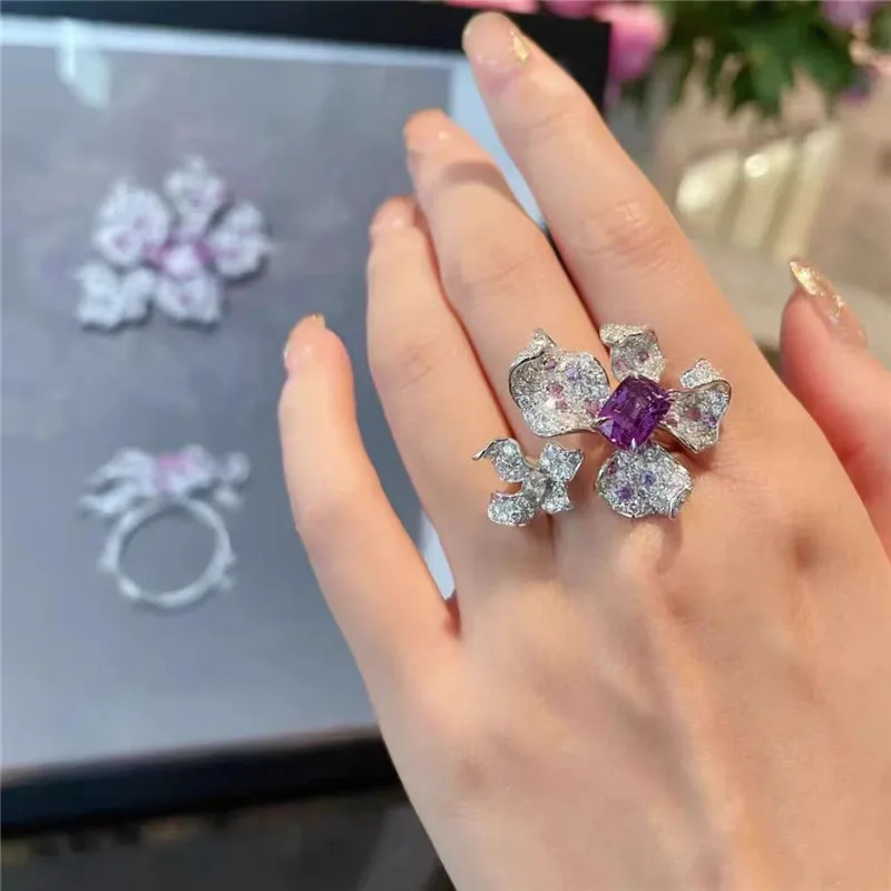 

Elegant Open-Design Purple Zircon Ring Vintage Sparkling Lady's Jewelry for Parties Weddings Daily Use Fashionable Accessory