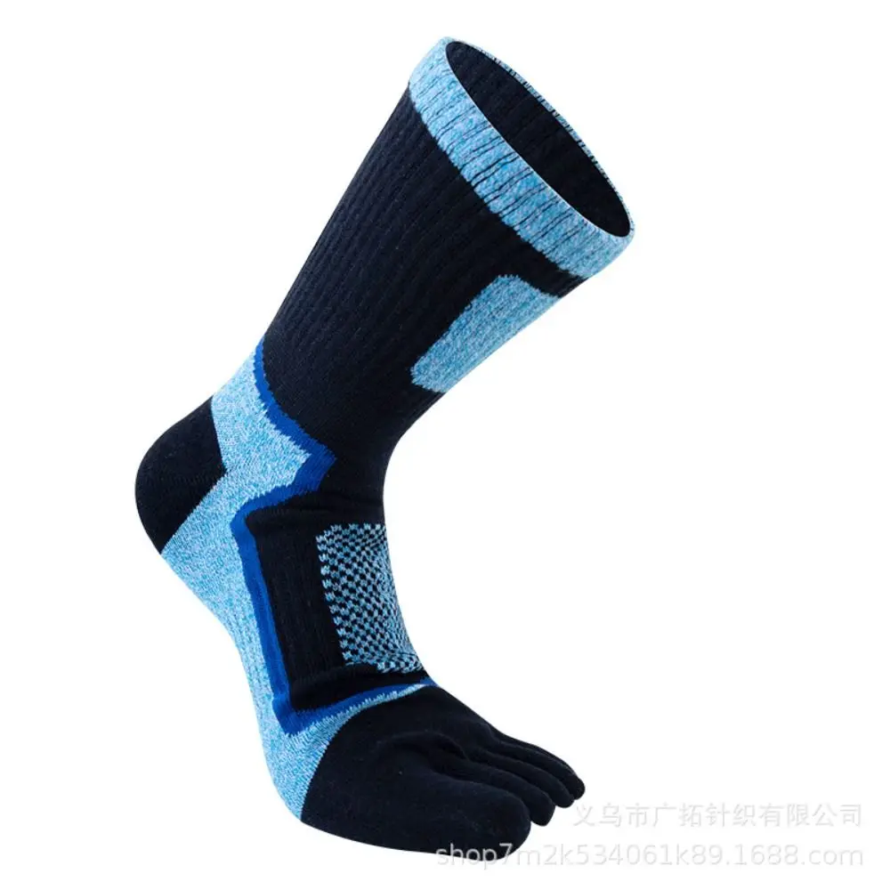 

Fashion Comfortable Sport Trendy Patchwork Color Long Tube Retro Five Finger Socks Man Socks Middle Tube Hosiery Cotton