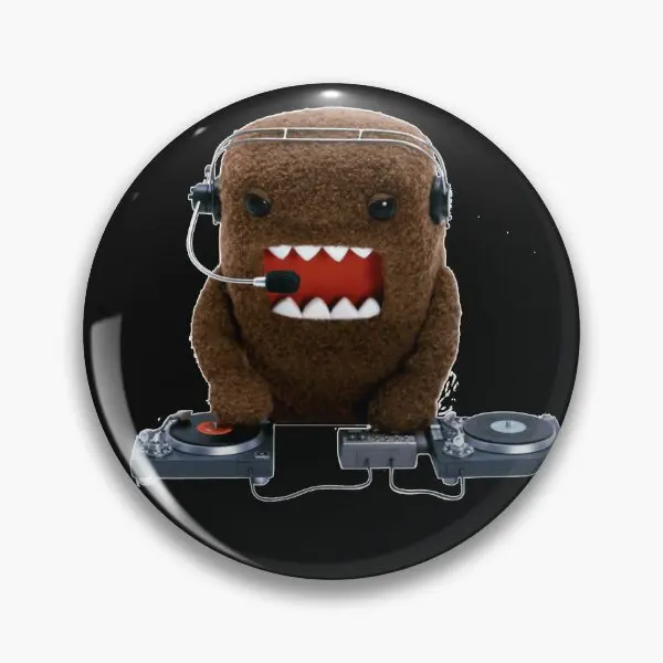 Dj Domo Kun-Pin de botón suave para mujer, insignia de decoración de moda, Pin de solapa lindo, joyería de Metal, ropa divertida, Collar, regalo creativo