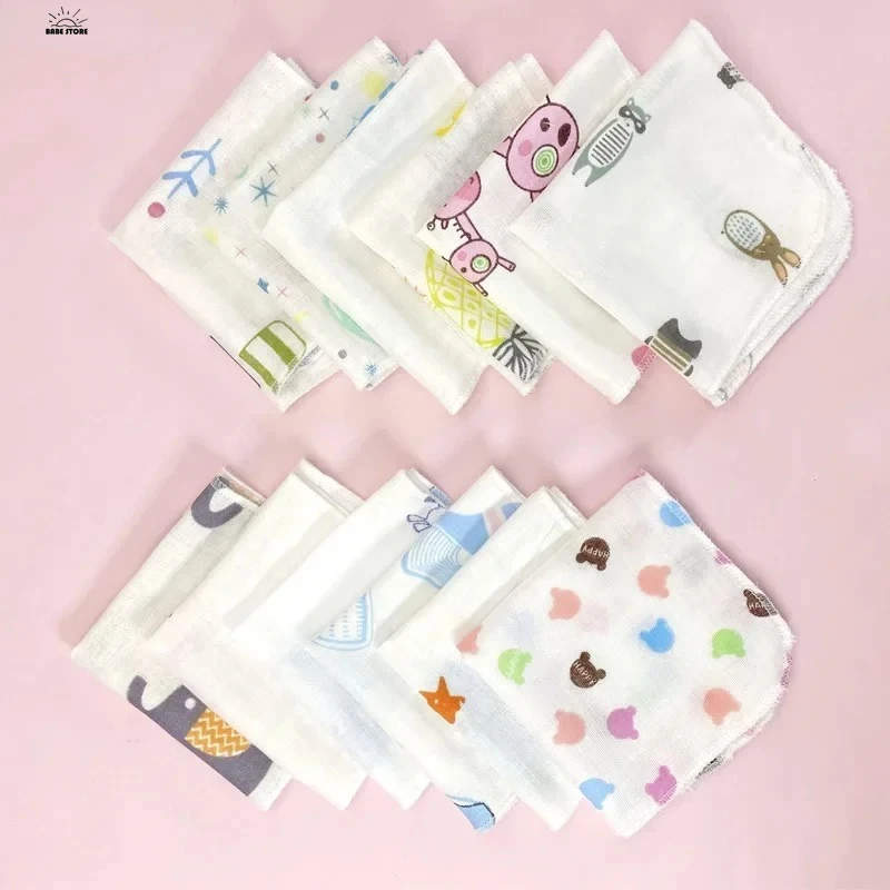 5pcs 20*20cm Double Gauze Handkerchief Baby Bath Towel Newborn Cartoon Printed Gauze Square Breastfeeding Baby Saliva Towel