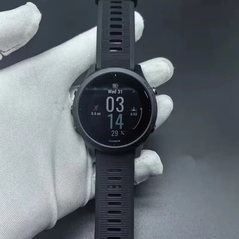 ساعة Garmin Forerunner 945 GPS متعددة الوظائف للرياضات الخارجية البصرية لاختبار معدل ضربات القلب تدعم لغات متعددة 95% جديد #3