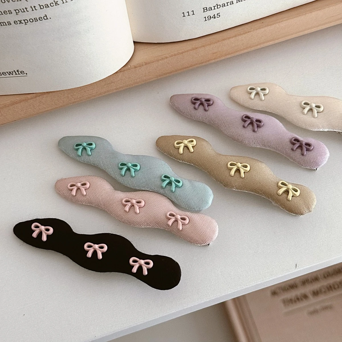 Korean Candy Color Hair Clip Simple Irregular Wave Hair Side Clip Retro Temperament Women Girls Edge Clip Bangs Hairpin Headwear