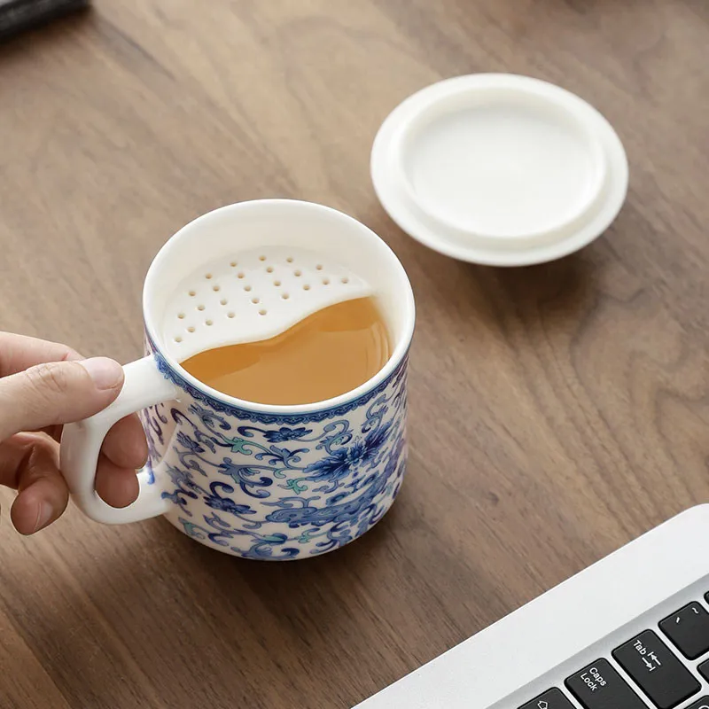 Chinese Style Pattern Crescent Moon Filter Ceramic Teacup, Household Personal Office With Cover Mug Tea Steeping Cup, 300ml, 1Pc
