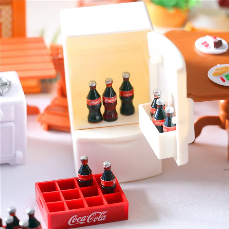 Melody Jane Maison de Poupées 2 Uni Boîtes Pop Soda Pétillant Boisson Boîtes de Conserve Miniature Pub Accessoire Boutique