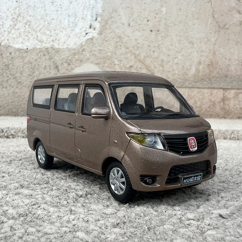 

Оригинальная масштабная модель 1:43, мини-автобус Changan Auto Jinniuxing, MPV, мини-фургон, пластиковая модель для коллекции и дисплея