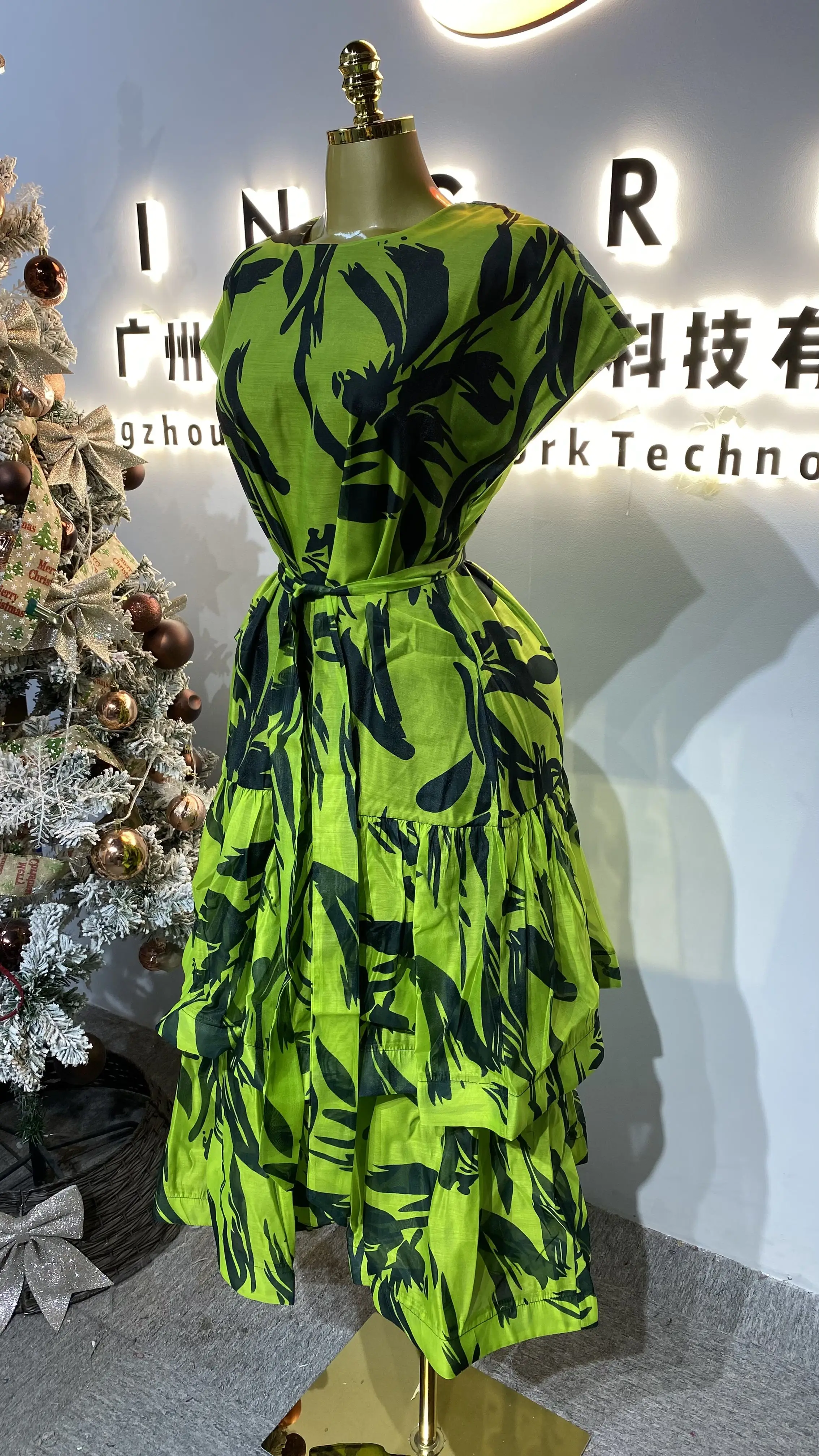 Fashion designer women's spring/summer O-neck single-breasted loose retro print casual dress-GZXX477
