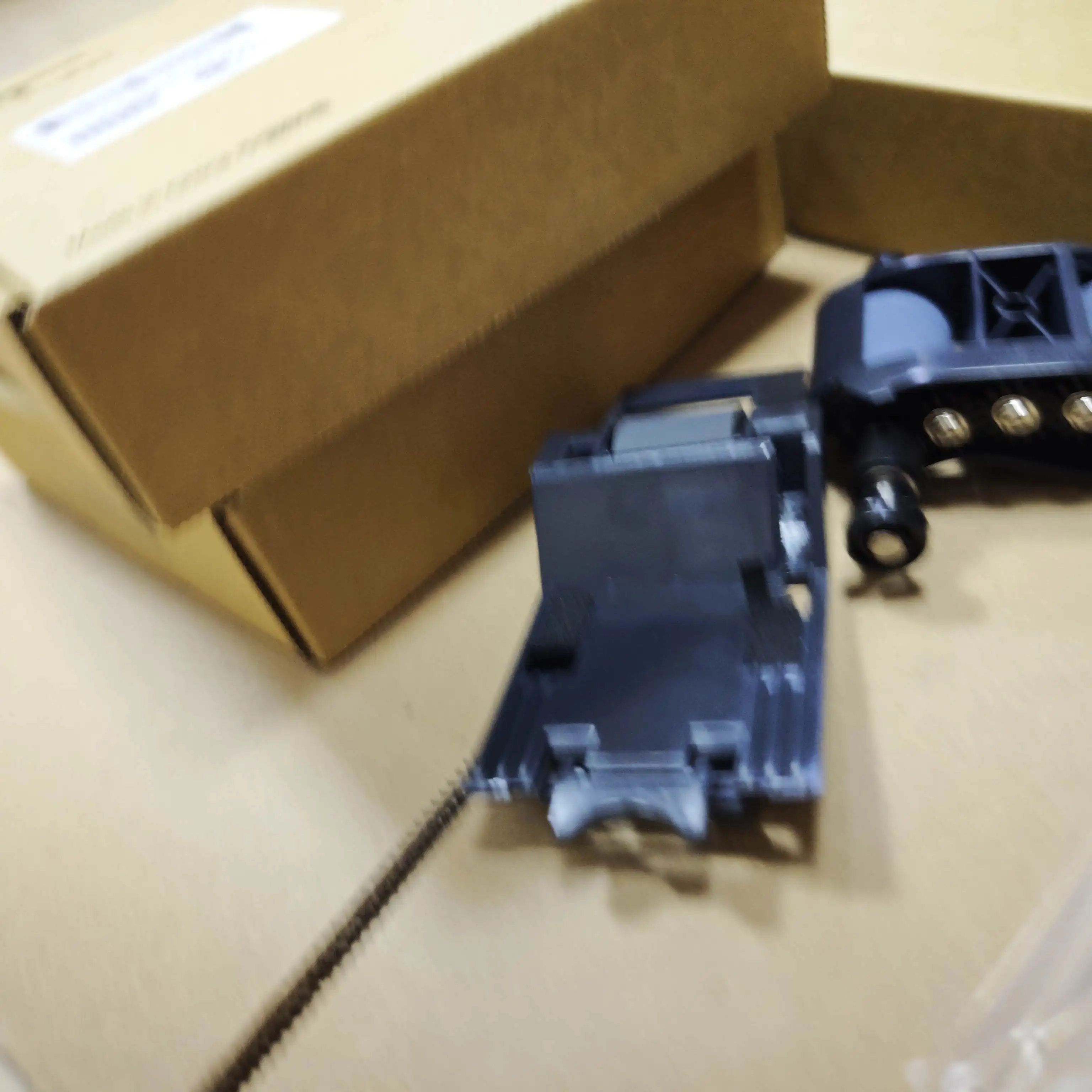 

5SETS ADF Roller Replacement Kit for HP 500 MFP M525 M575 M775 M725 M630 M651 M680 ScanJet 7500 8500 OfficeJet X585 L2725-60002