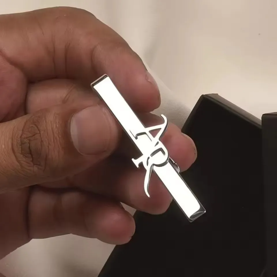 Sipuris – pince à cravate personnalisée avec nom initial pour hommes, fermoir à cravate personnalisé en acier inoxydable, bijoux Hip Hop tendance, cadeaux de mariage
