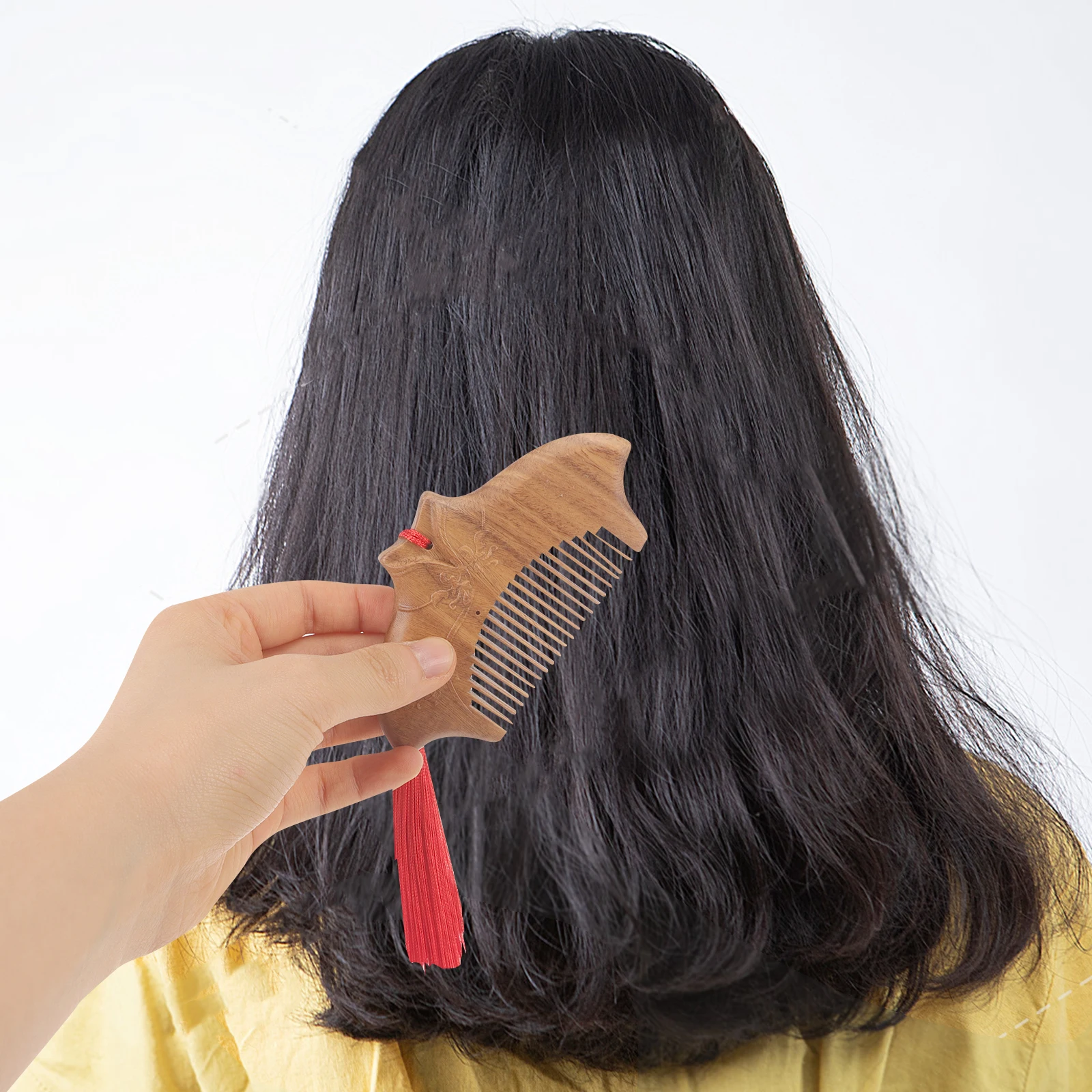 

Мини-деревянная расческа для макияжа, портативный инструмент для укладки волос, изысканные детали для женщин и мужчин, подарок для домашнего использования, расчески для волос, массажная расческа