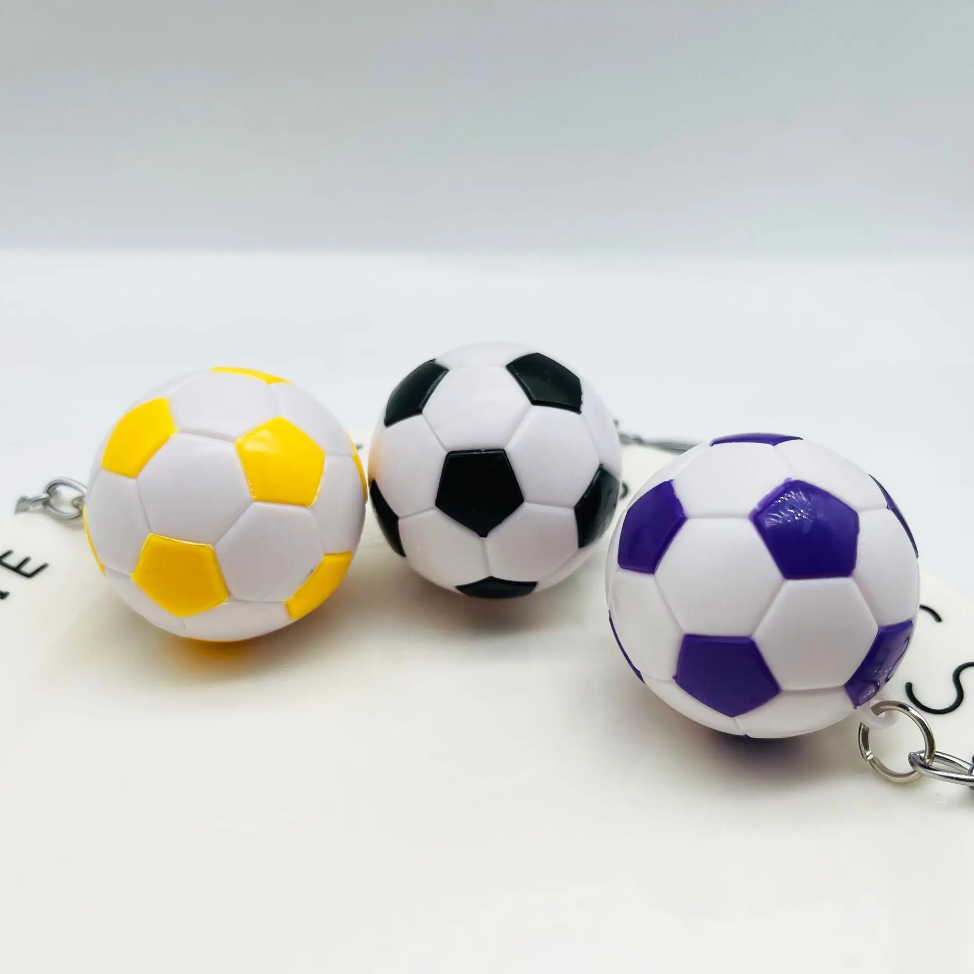 Creative Football keychain pendant souvenir fan small gift bag ball pendant key chains school activity gift keychain wholesale