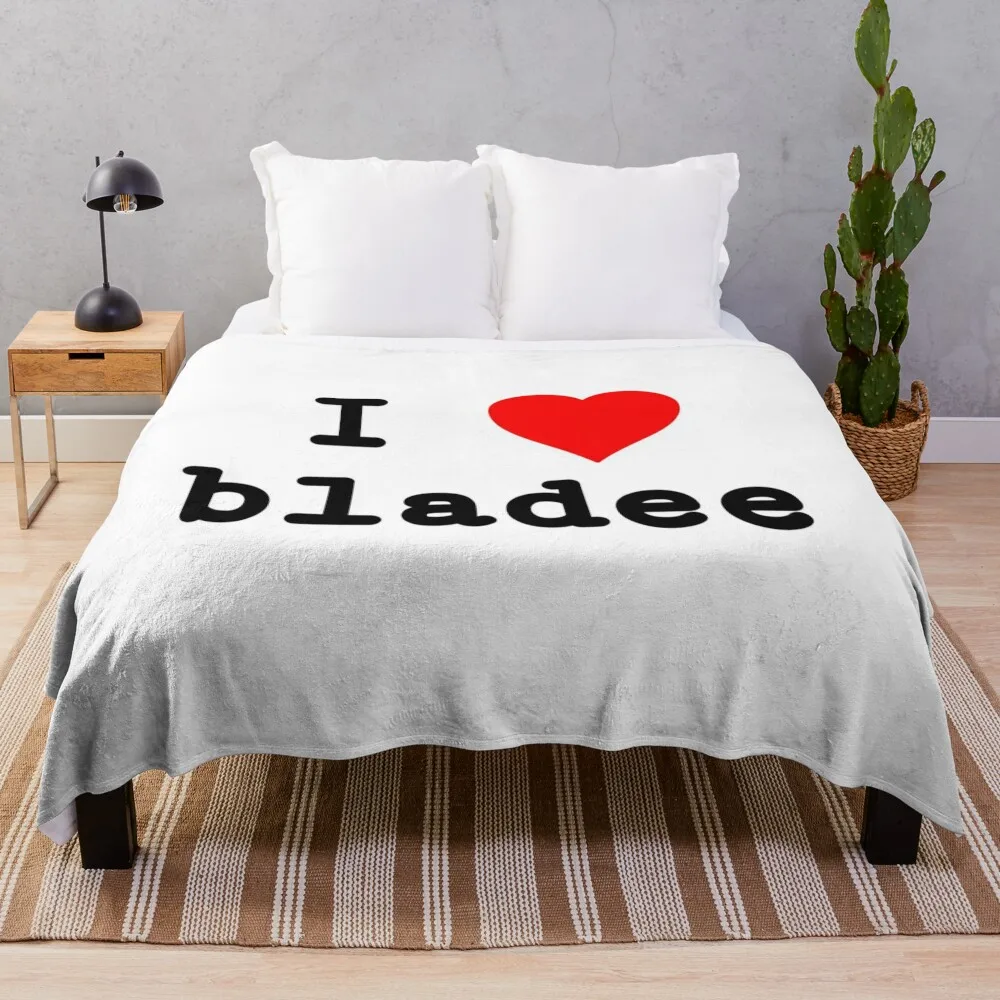 

i heart bladee Throw Blanket Weighted for babies Plaid on the sofa Blankets