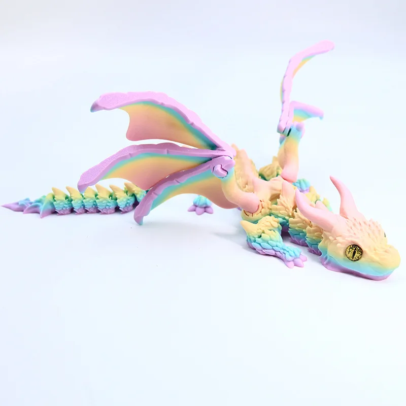 لعبة تنين ذات قرون مزدوجة لطيفة وجميلة ذات عيون كبيرة ثلاثية الأبعاد زينة كرتونية لكامل الجسم متحركة على شكل تنين كبير قرون لتزيين المناظر الطبيعية