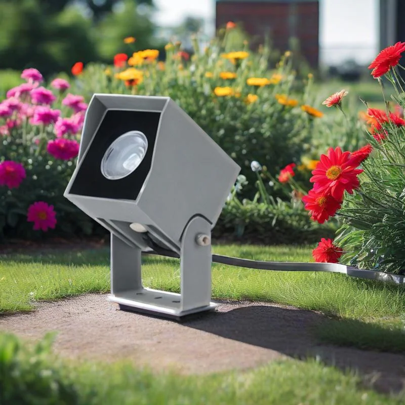 Square Floodlight Garden Spotlight 7W 8W 12W 18W 32W IP65 Waterproof Outdoor Lighting Exterior Illumination Light DC24V AC220V