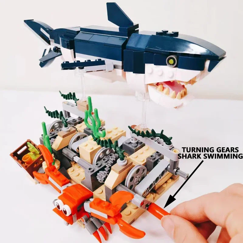 

Creative Marine Animal 3in1 Mechanical swimming shark Building Blocks Squid Crab Model Bricks Toys For Children Boy Kids Gifts