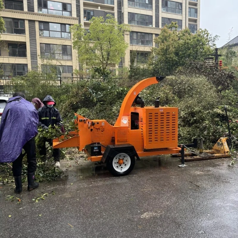2t/h 3t/h 5t/h Electric Wood Crusher Grinder for Step-up Wood Waste Processing Into Biomass Fuel Material
