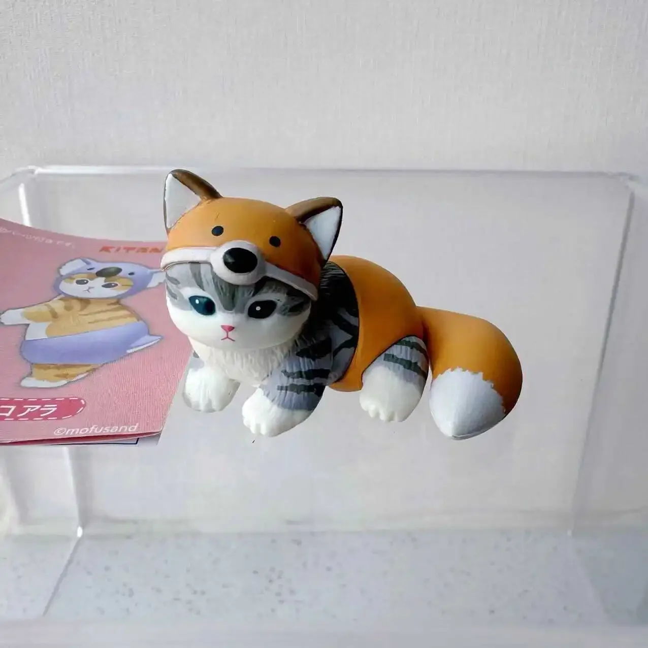 Japonês genuíno gacha escala modelo animal traje coelho coala panda bonito mesa decoração figura de ação brinquedos