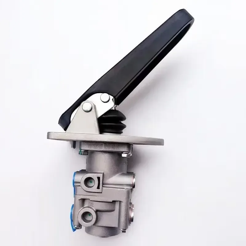 for FAW Howo Foton Truck Durable 3514010-D9860W Brake Valve with Pipe Joint Assy and PEDAL