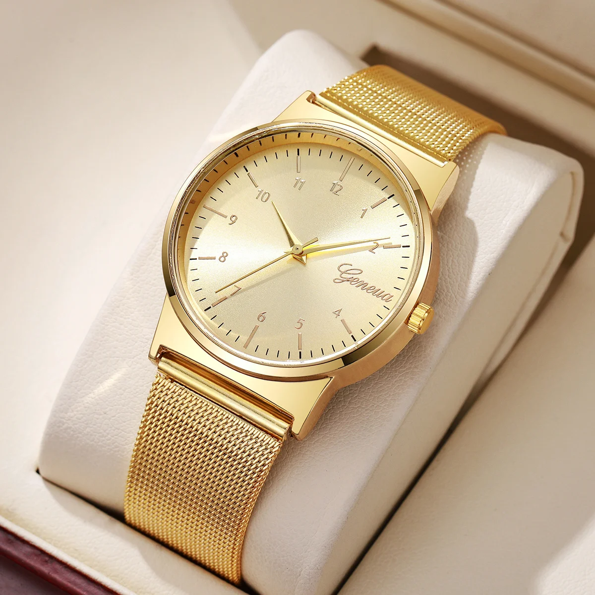 

Fashion Arabic Dial Women Watches Elegant Gold Color Mesh Band Women Quartz Watch Reloj Mujer Girls Clock Gift