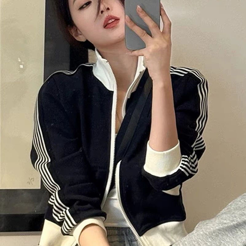 

Women's Vintage Short Sweatshirt Jacket Zipper Preppy Style Long Sleeve Outwear