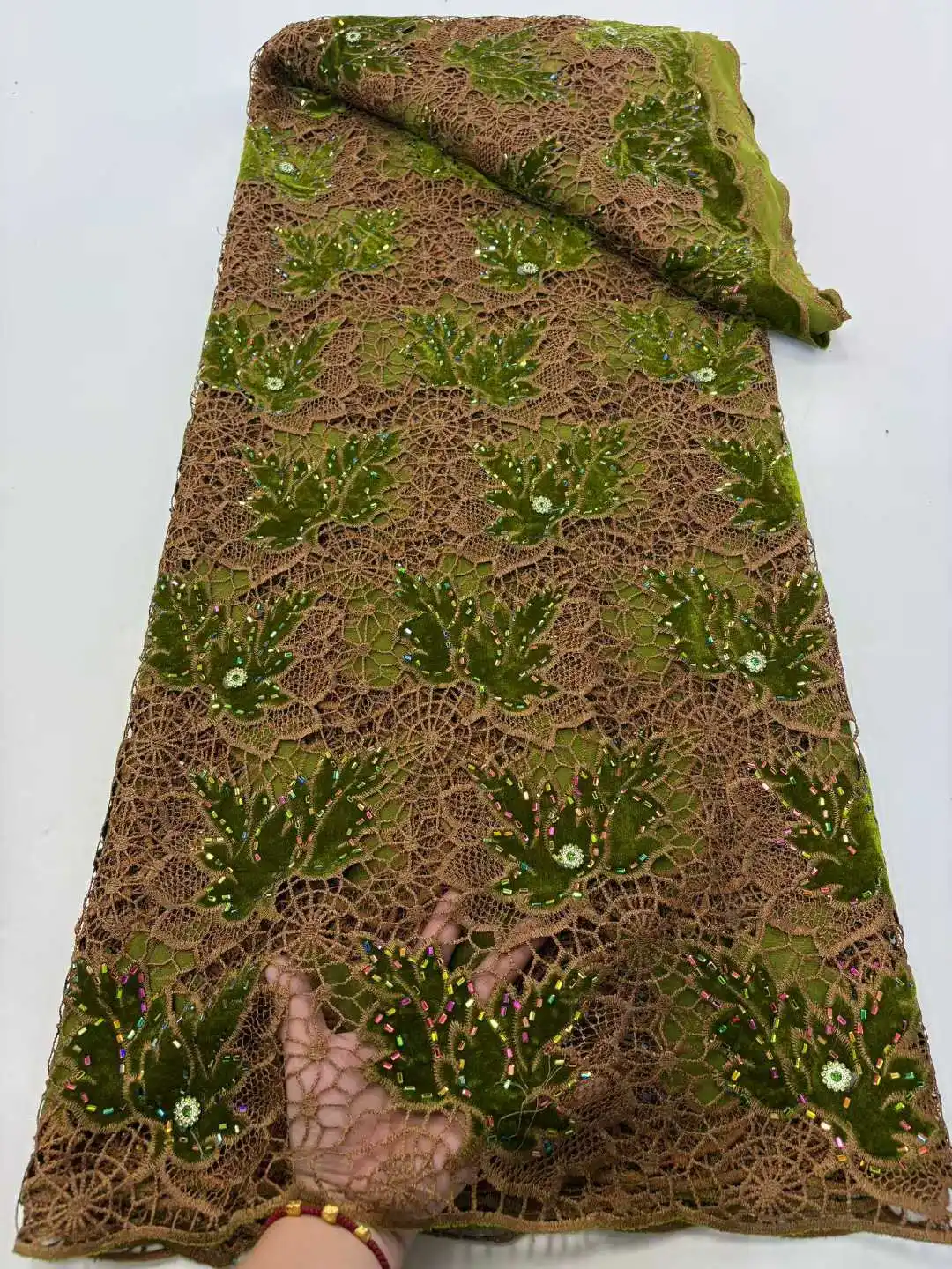 قماش دانتيل بحبل جبر أفريقي بأحجار نيجيرية قابل للذوبان في الماء جودة عالية لخياطة الفساتين النسائية 2025