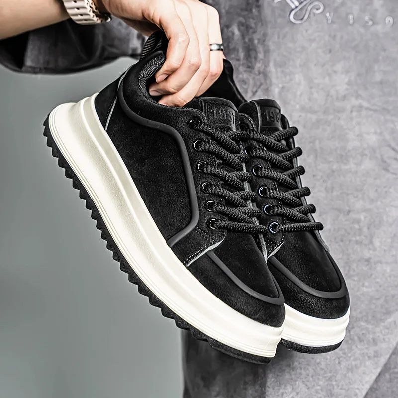 

Мужская повседневная обувь на платформе, новые весенние модные удобные кроссовки на мягкой подошве с круглым носком, уличная модная универсальная спортивная обувь