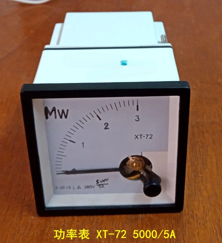 

Three Phase Reactive Power Meter XT-72 Type 0-3MW 380V 5000/5A Watt Kilowatt Meter Mechanical Pointer Type