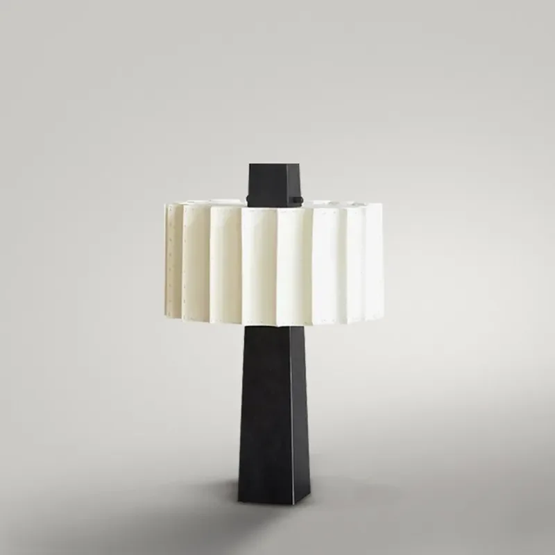 Woonkamer Tafellamp Designer Scandinavian Minimalistische Creatieve Slaapkamer Bedlampje Studie Zwarte Verticale Lamp Tafellamp