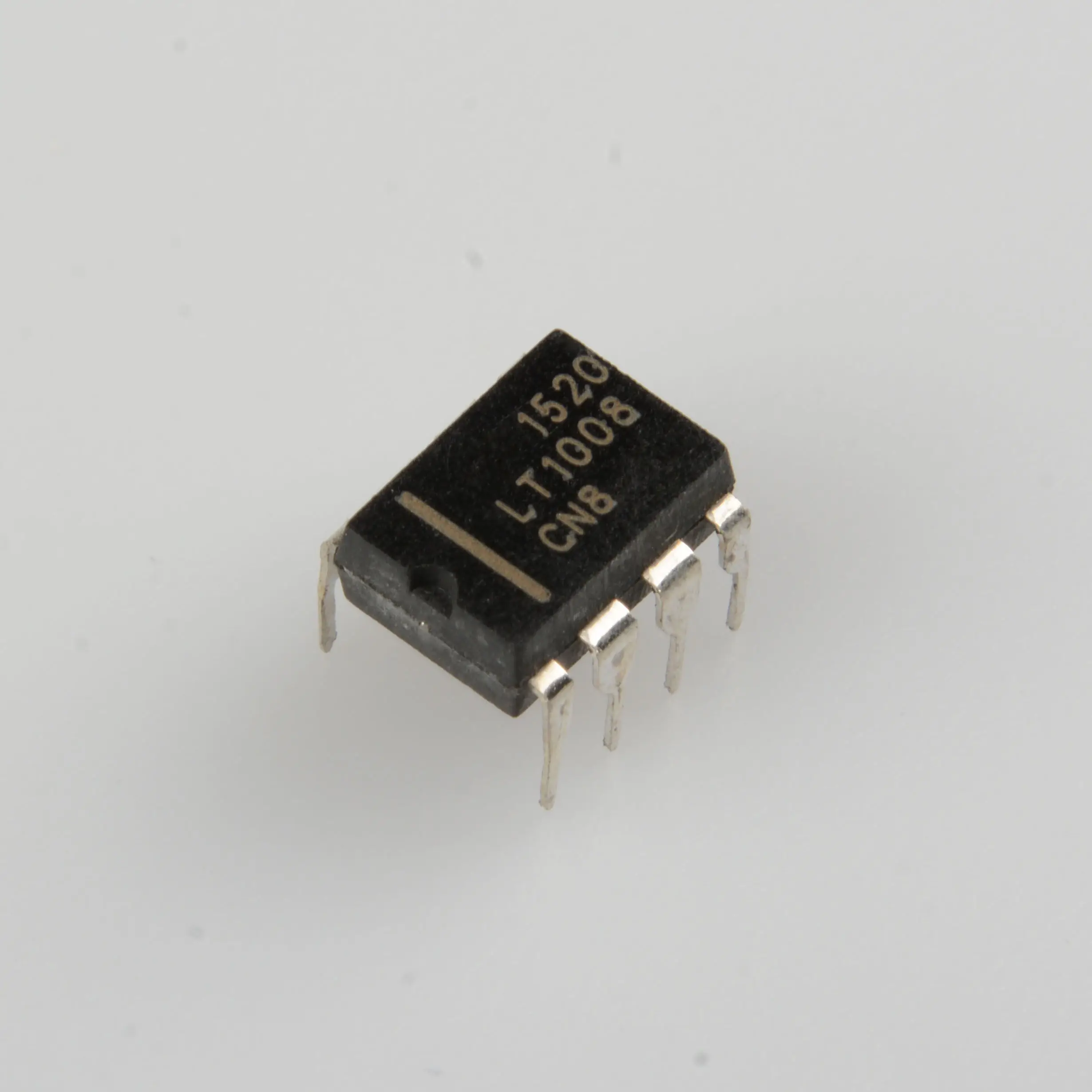 LT1008CN8 LT1008 in-line DIP power integration