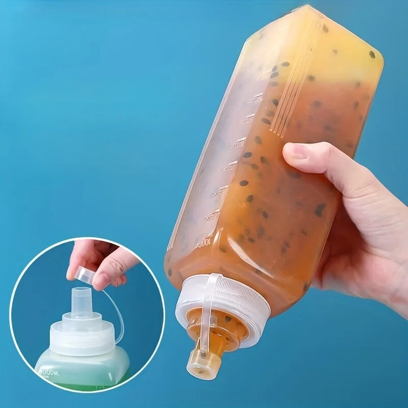 4 Wide-Mouth, Pointed-Tip Squeeze Bottles | Made of Clear Plastic, Perfect for Ketchup, Honey, and Condiments