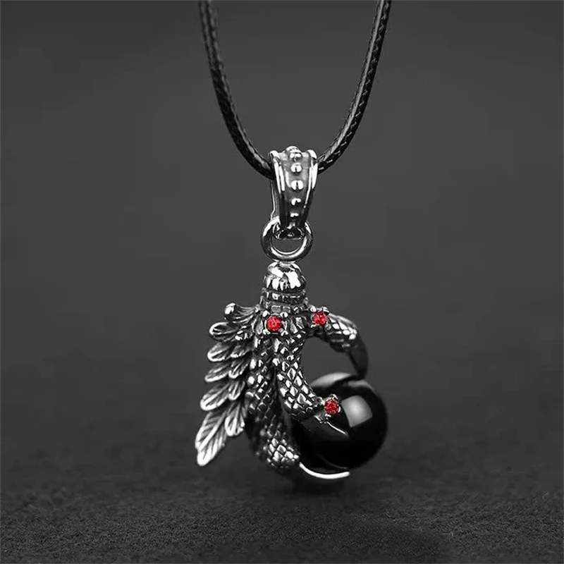 Classic Relief Claws Bead Pendant Necklace For Men Jewelry Vintage Hip-hop Boy Necklace Pendants Male Gift