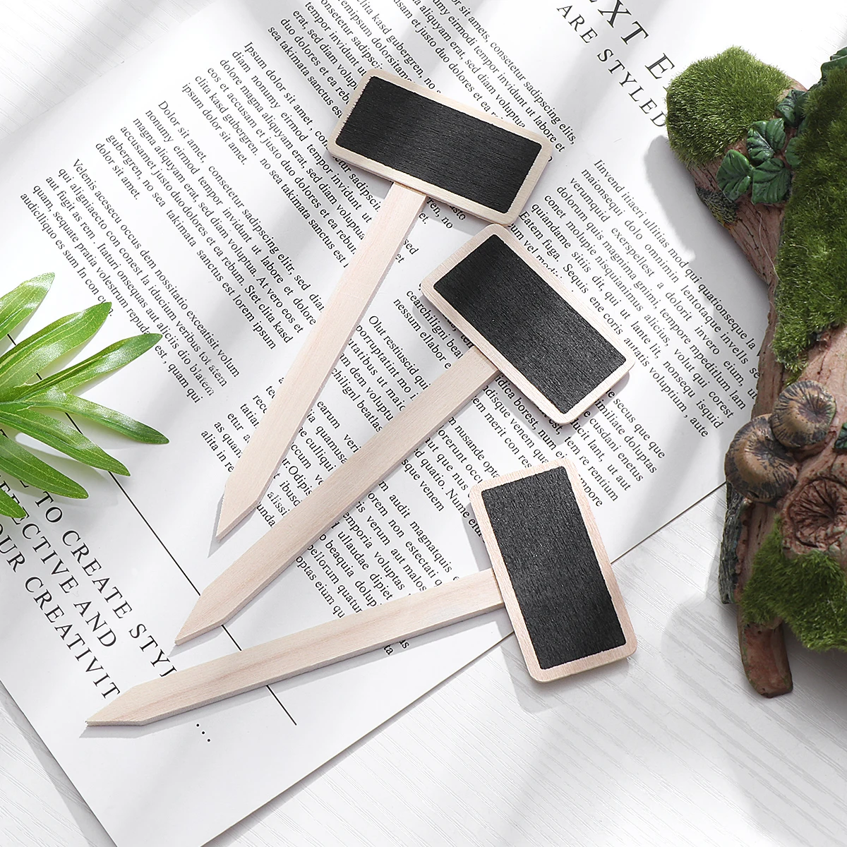 

40pcs Mini Blackboard Signs Wooden Chalkboard Tags for Plant Pots Shop Price Labels Succulent Garden Decorations