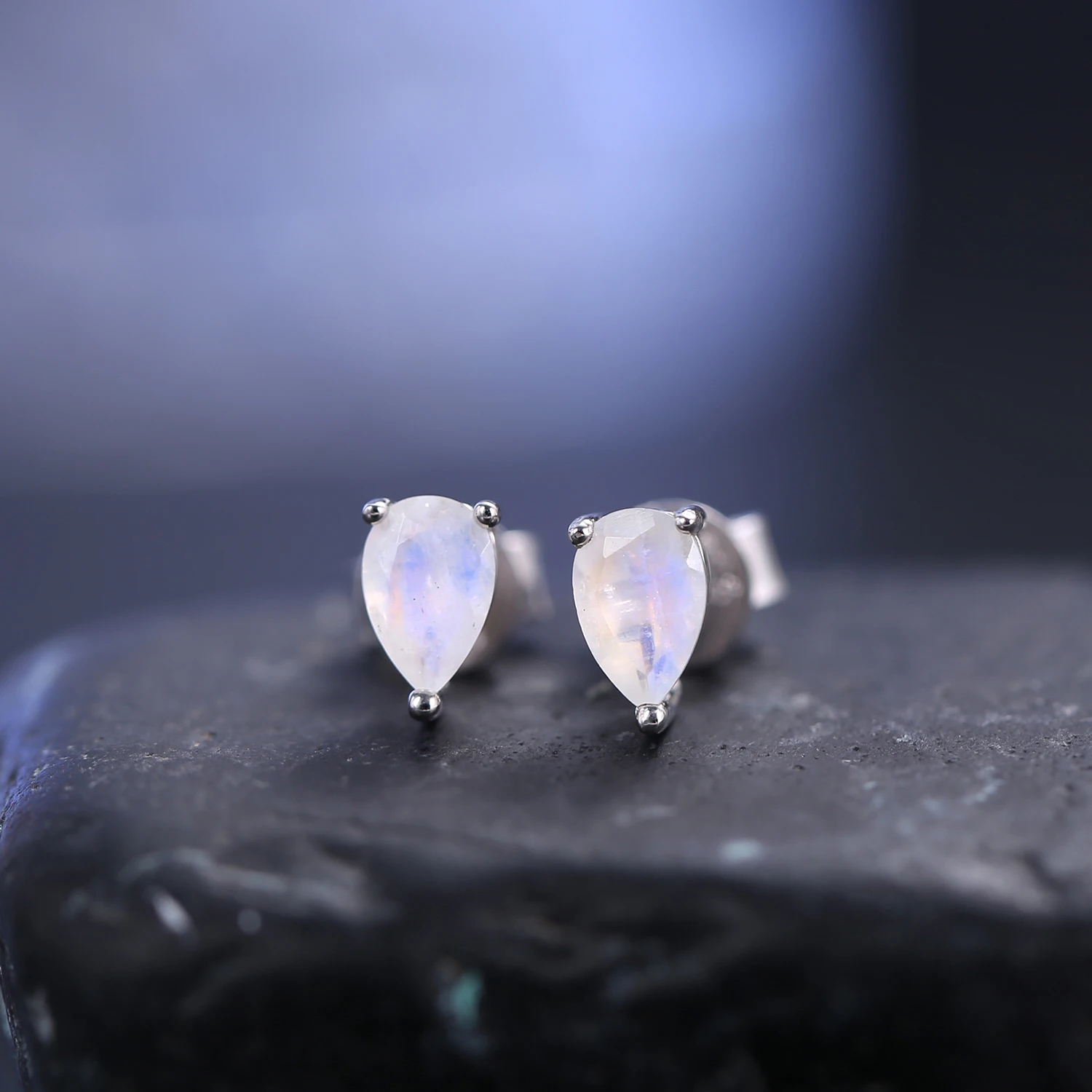 

GEM'S BALLET Pear Shape Milky Blue Moonstone Studs Earrings in 925 Sterling Silver Women Rose Gold Earrings June Birthstone