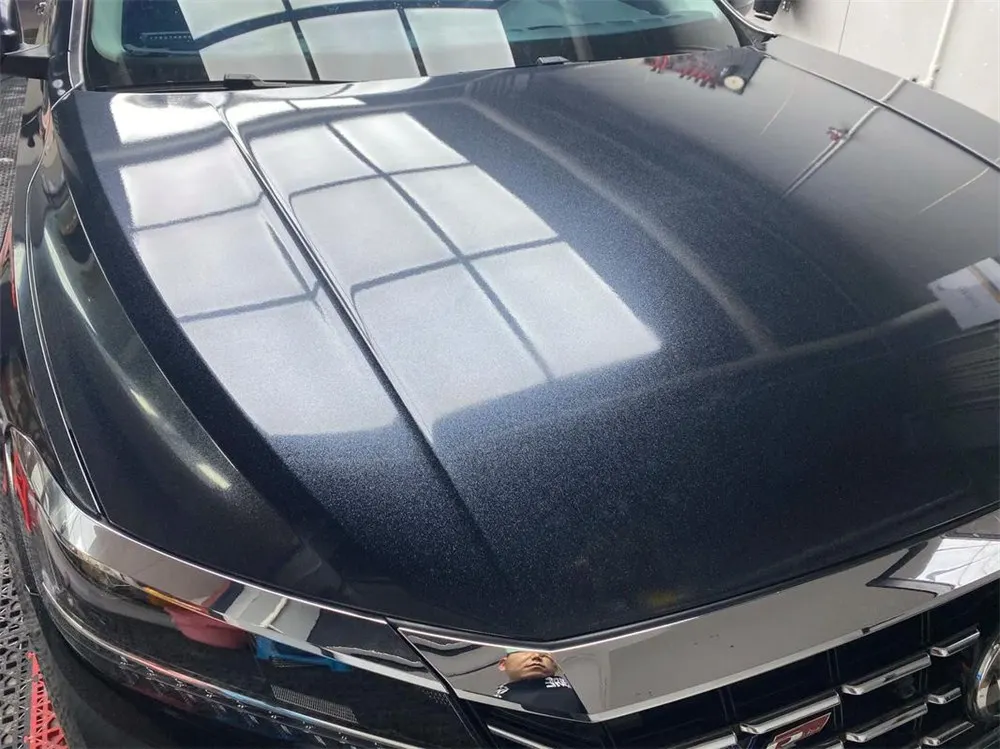 Car Wrap Schwarze Vinylfolie, glänzend, matt, Vinyl, gebürstete Chromfolie, luftblasenfrei, für Fahrzeug, Motorrad, Styling, Aufkleber – Detail 8