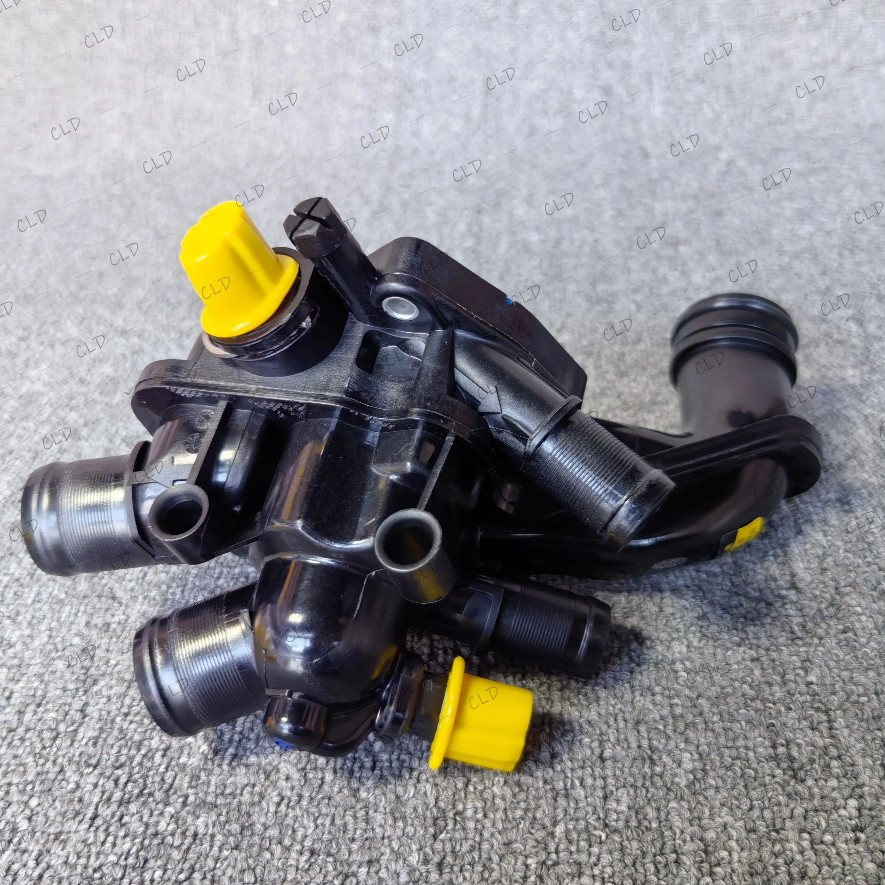 11537534521 is suitable for the thermostat housing and adapter lead of BMW MINI ONE, suitable for R56 R57 R55 R61 11537534521