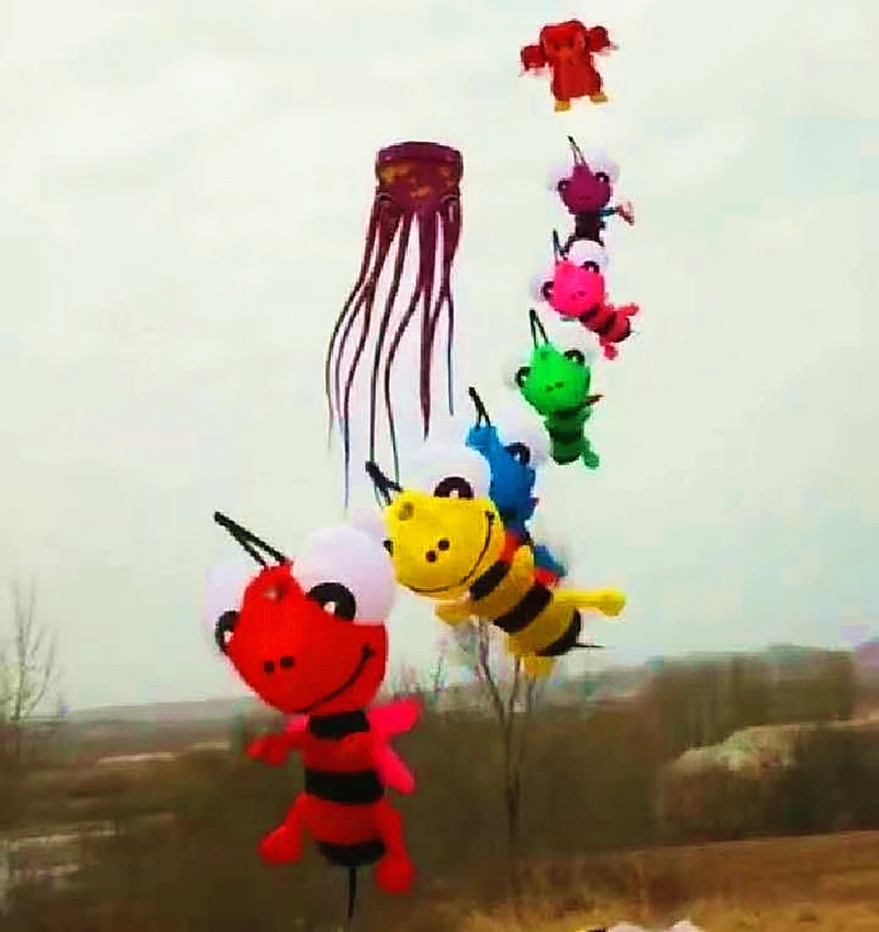 Großer Drachenbiene, weicher Drachenanhänger, Ripstop-Nylongewebe, fliegendes Spielzeug für den Außenbereich, Tierdrachen, Windsack, Fallschirmdrachen, Luft, Rucksäcke, Spaß