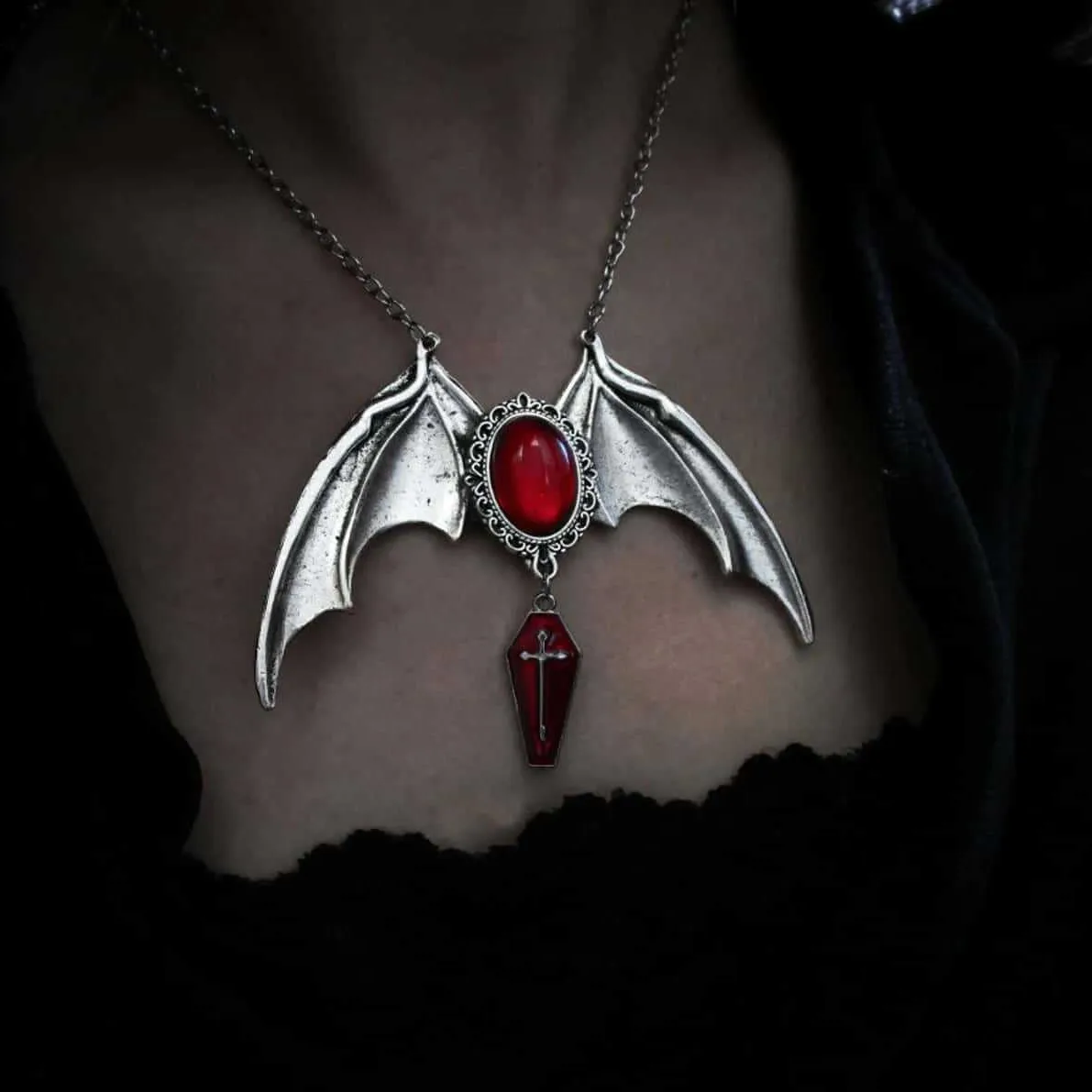 Vampire Bat Wing Pendant Necklace Vintage Blood-colored Coffin Charms Collar Chain Halloween Victoria Jewelry Gifts For Friends