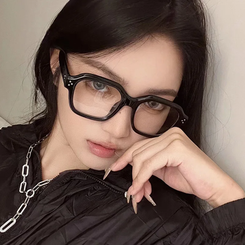 Retro Anti Blue Light Computer Glasses Frame Women Oversized Men Trendy Fashionable Stylish Eyeglasses Classic Spectacles Ouclos