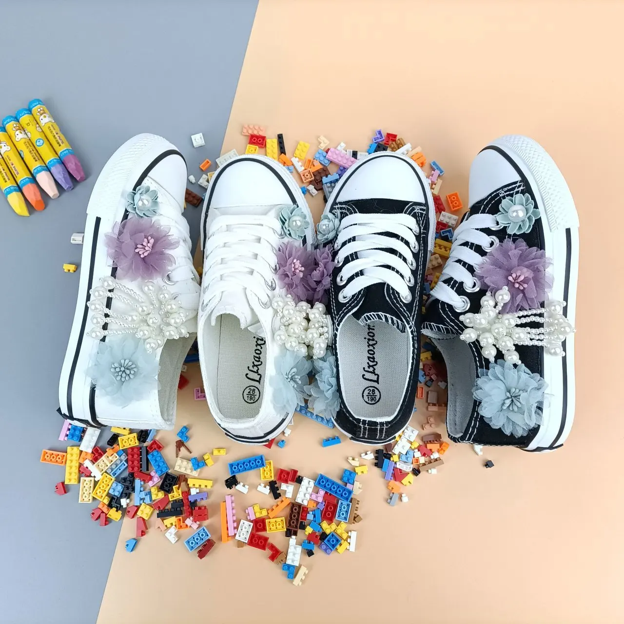 

Spring And Autumn New Girls Casual Anti Slip Sports Shoes Children White Shoes Fashion Lace Flower Shoes XZ179