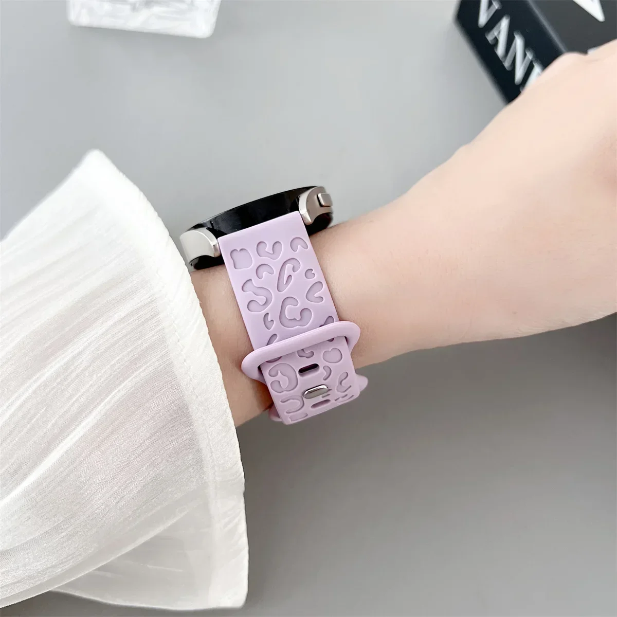 Engraved Strap For Samsung Galaxy Watch 6/4/classic/5/pro/3/Active 2 Leopard silicone Bracelet Huawei gt 2 2e 20mm watch band image 4