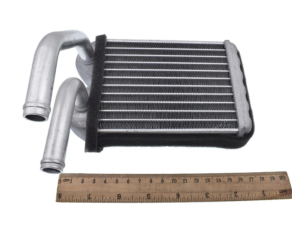 reservoir-d'eau-a-air-chaud-de-pieces-automobiles-mb813487