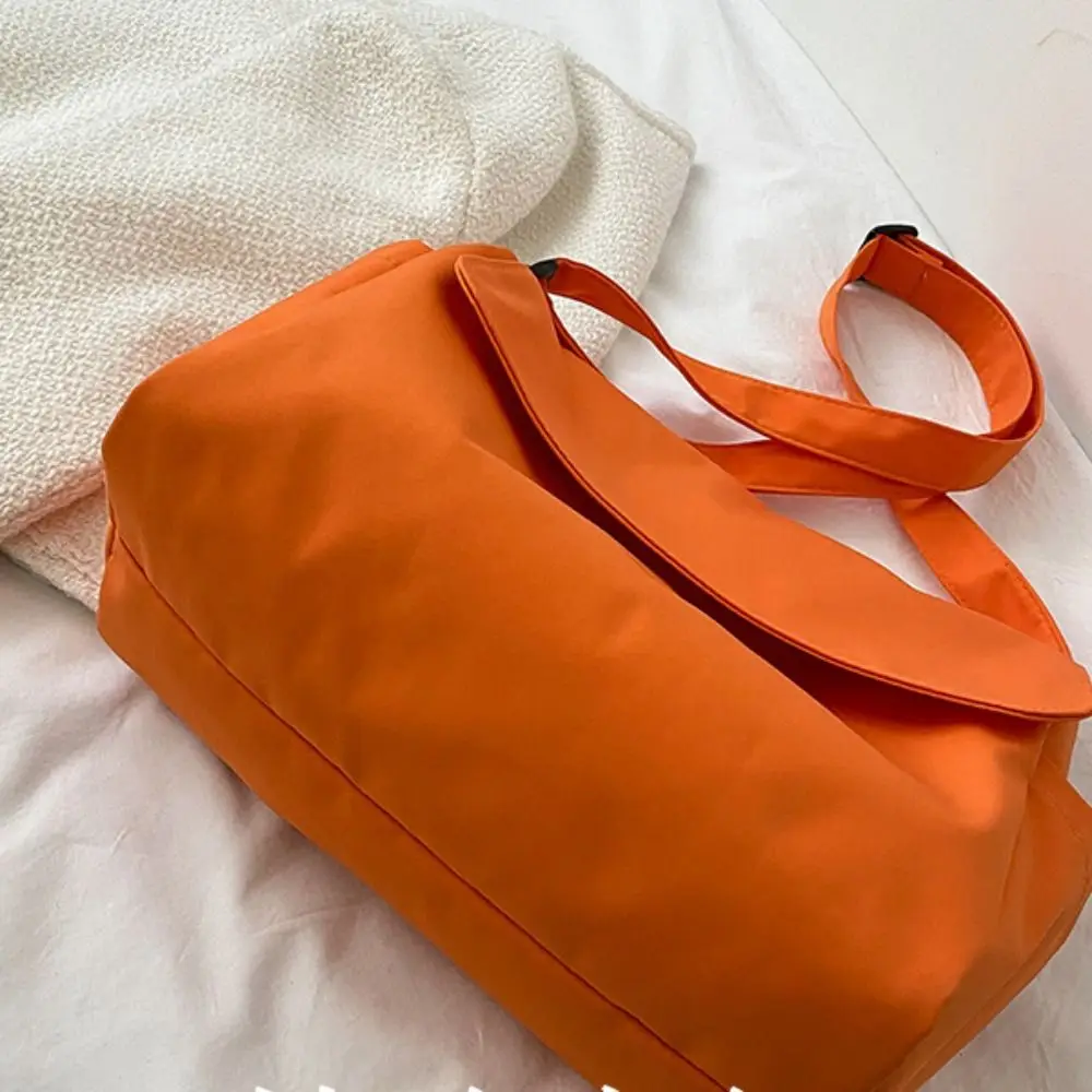 Koreaanse stijl lichtgewicht schoudertas grote capaciteit effen kleur canvas tas messenger bag handtas eenvoudige vierkante tas dames