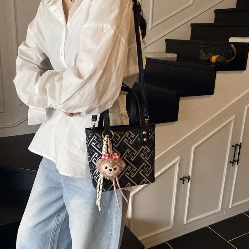 

Versatile Shoulder Bag For Women The Seamless Transition From Your Workplace To Your Yoga Class