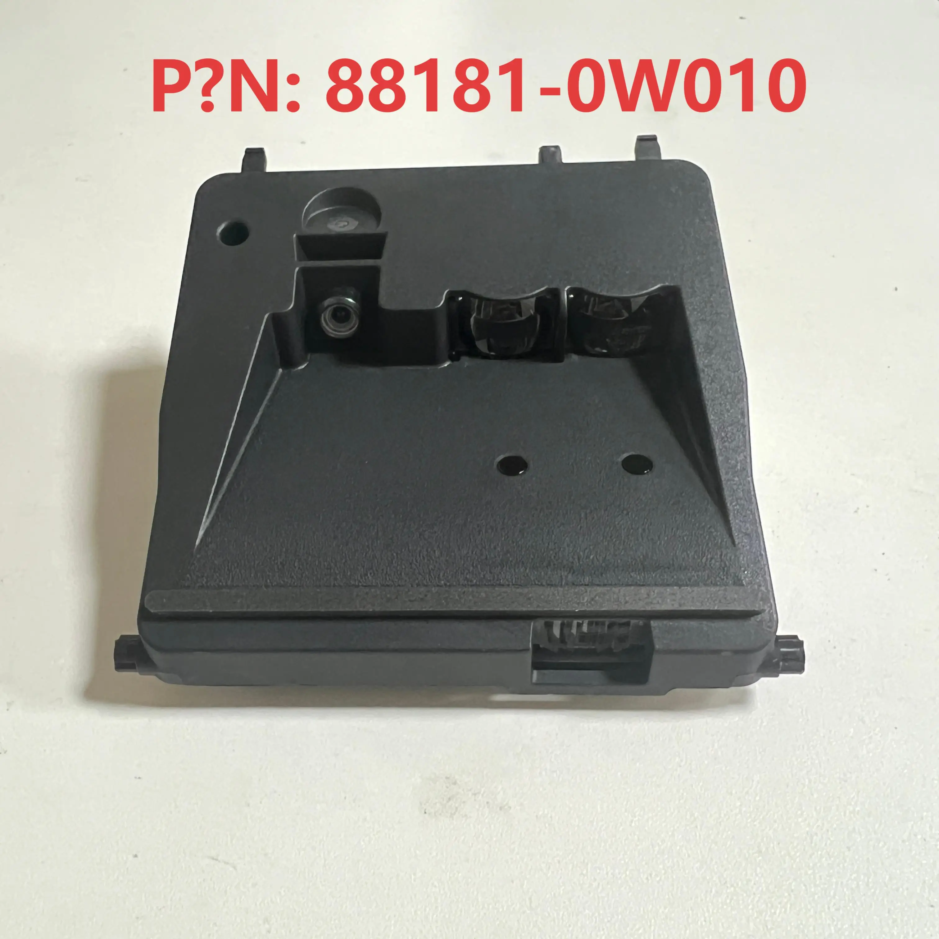 88181-0W010 تحذير لمسار الكاميرا قبل الاصطدام لسيارة Toyota Sienta NHP170G - 881810W010 -