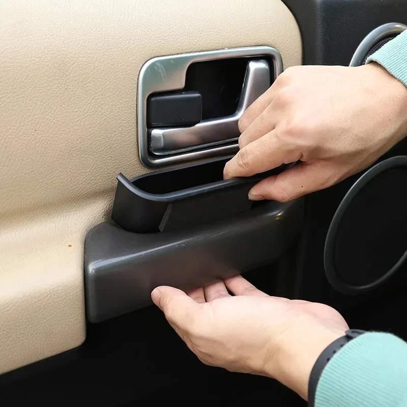 

For Land Rover Discovery 3 LR3 04-09 Car Front Rear Door Handle Storage Box Phone Tray Sundries Box Interior Car Accessories