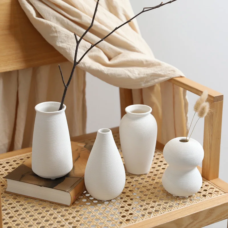 Minimalist Handmade Art Zen Vase Ceramic Decoration Living Room Model Home Decoration Black and White Art Vase Hand Drawing