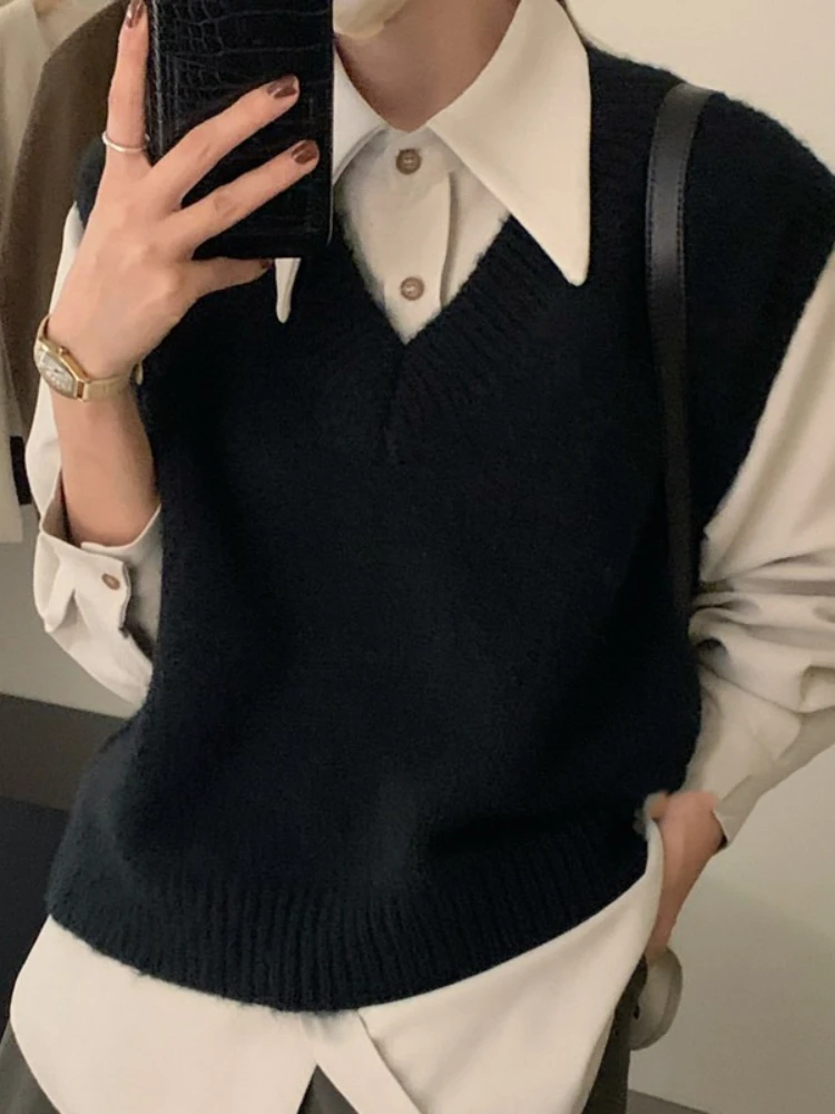

New Autumn and Winter Women's V-neck Solid Color Pullover Sweater Vest Sleeveless Casual Loose and Versatile Women's Knitted Top